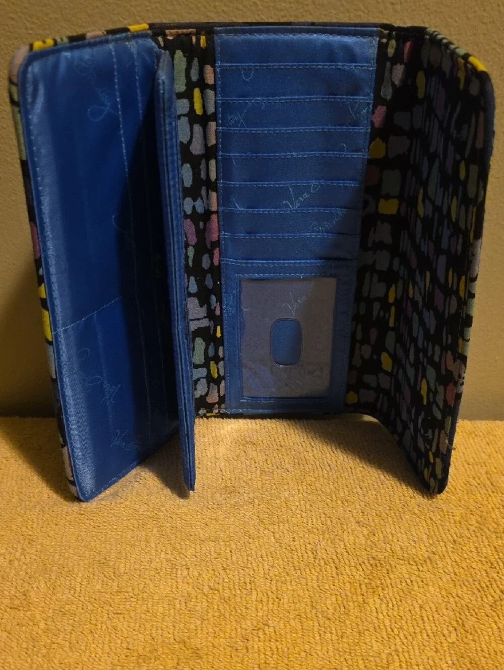 Vera Bradley Quilted Floral Fold-Over Wallet in Navy - Inv.545